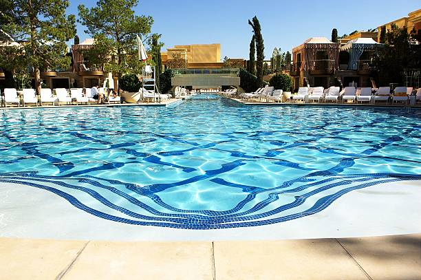 hotel-pools.png