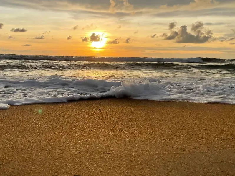Moratuwa Beach for couples